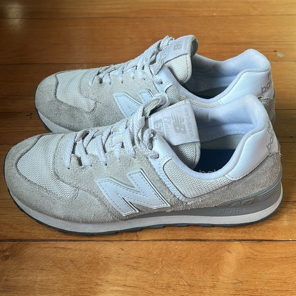 New Balance Core 574 Women’s sneakers Size 9.5 - Picture 2 of 7